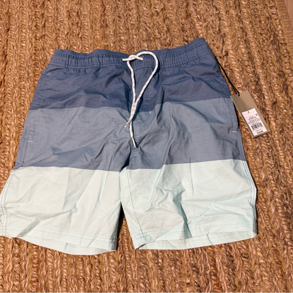 Men's unworn brand new blue swim trunks